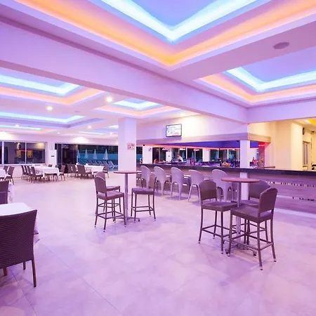 Catty Cats Garden 3* Сіде