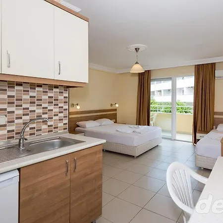 Апарт-готель Catty Cats Garden Сіде