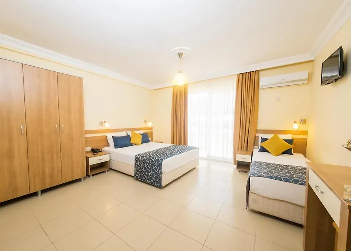 Catty Cats Garden Hotel apartamentowy 3*