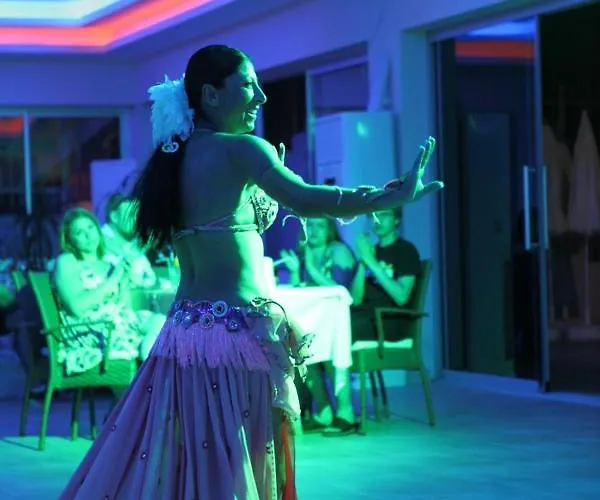 Catty Cats Garden 3* سيدي