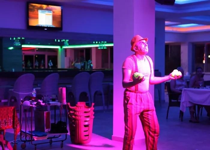 Catty Cats Garden 3* سيدي