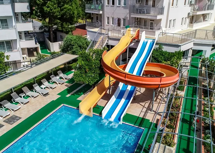 Catty Cats Garden Aparthotel Side