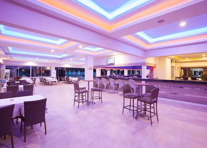 Catty Cats Garden 3* سيدي