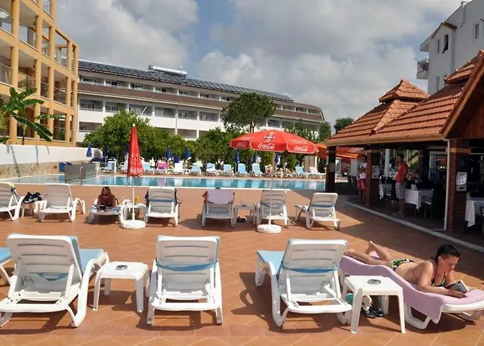 Catty Cats Garden سيدي