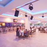 Catty Cats Garden מלון דירות