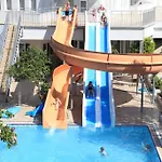 Catty Cats Garden סייד