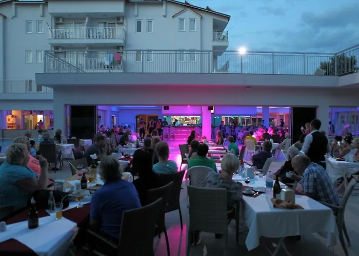 公寓式酒店 凯蒂猫花园公寓式酒店