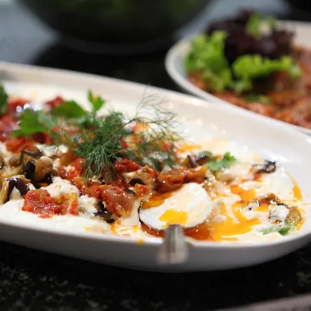 Apartahotel Catty Cats Garden Side