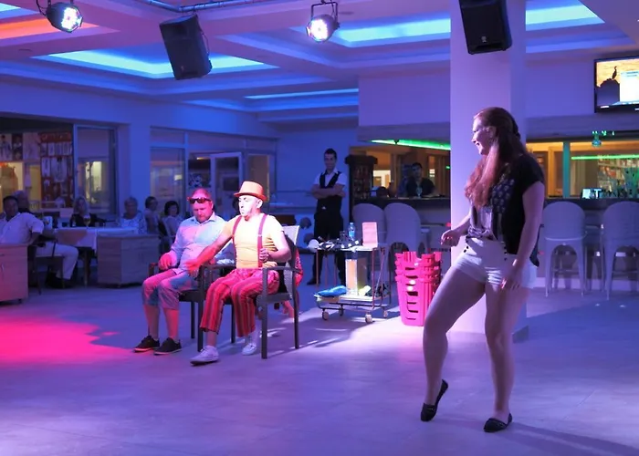 Apart-hotel Catty Cats Garden 3*