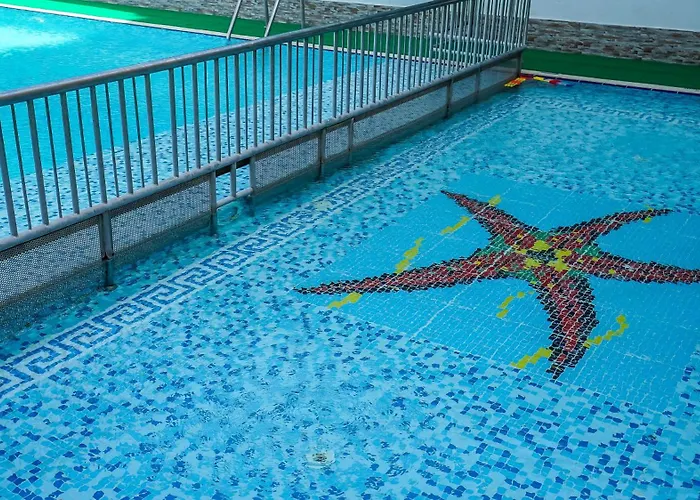 Catty Cats Garden 3*